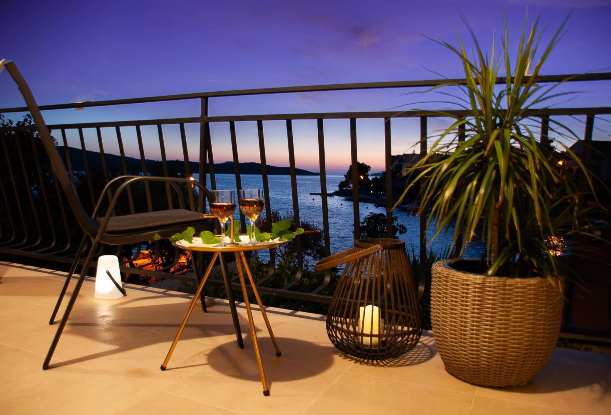 Beachfront Apartment Nikol Žaborić Kültér fotó