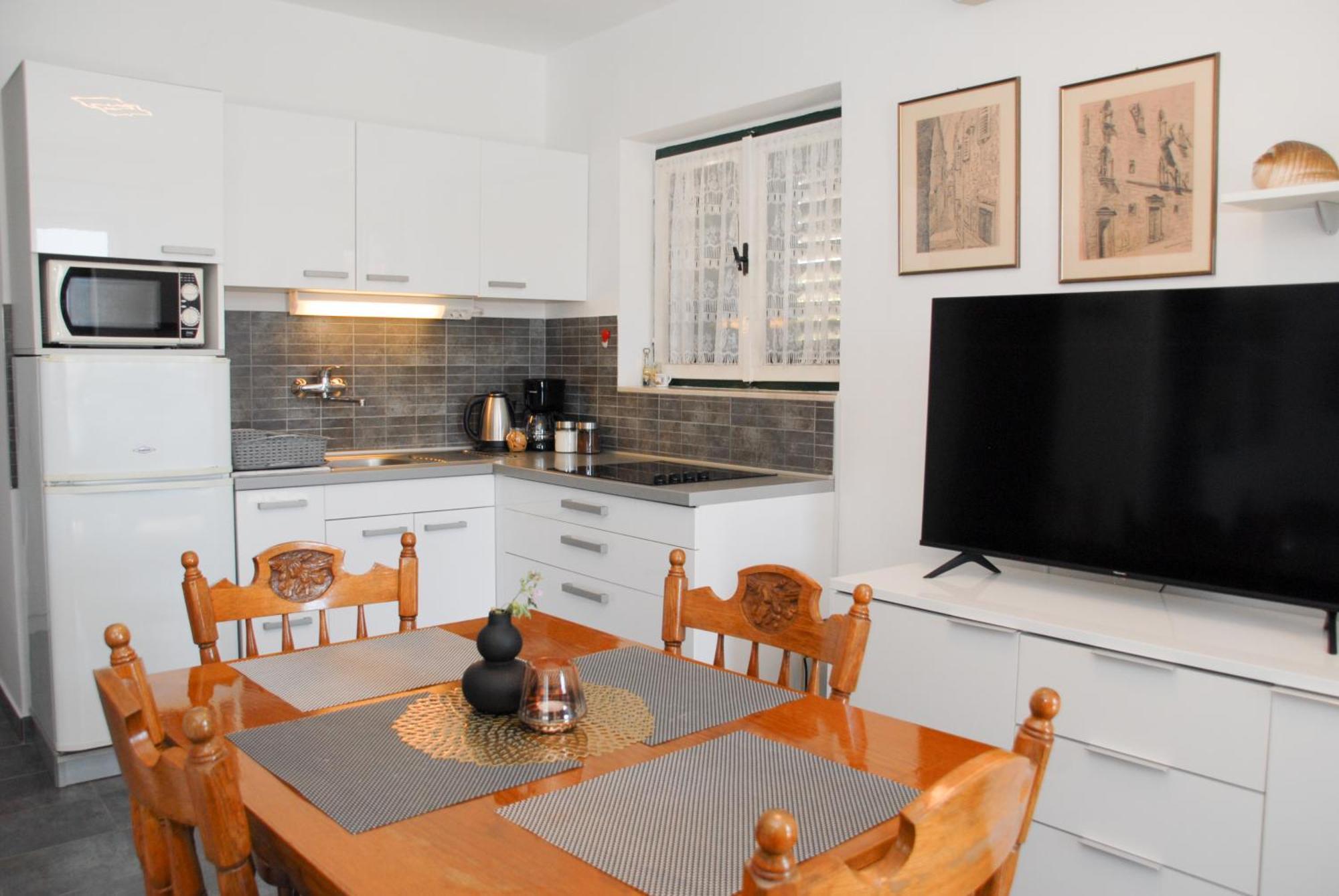 Beachfront Apartment Nikol Žaborić Kültér fotó