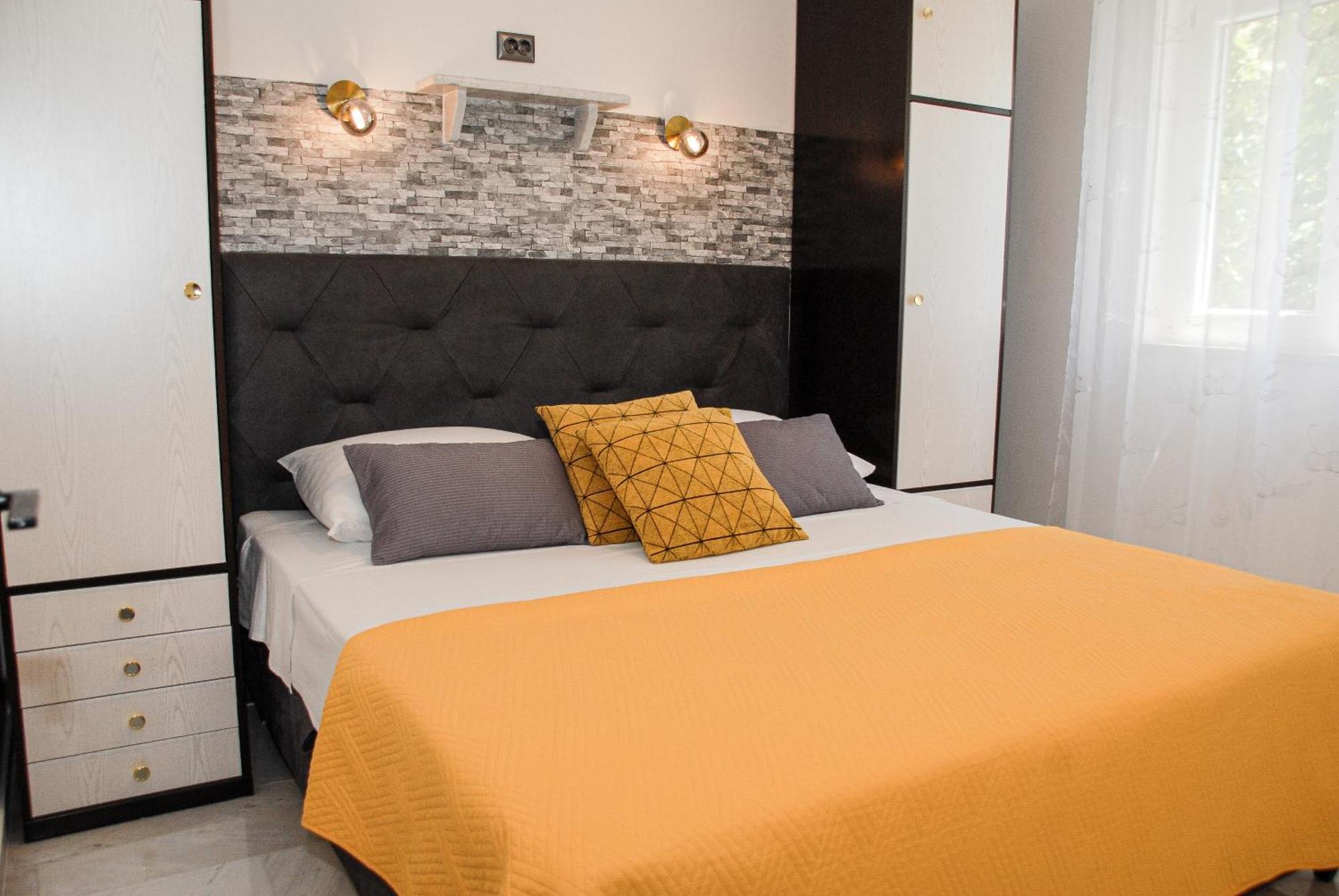 Beachfront Apartment Nikol Žaborić Kültér fotó